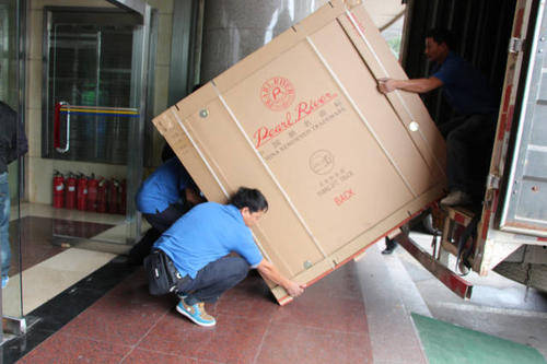 阿坝钢琴贵重工艺品无忧运